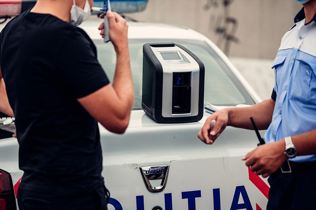 Reclamat pentru comportament agresiv în trafic, un bucureștean a fost depistat drogat la volan pe DN1, la Bănești