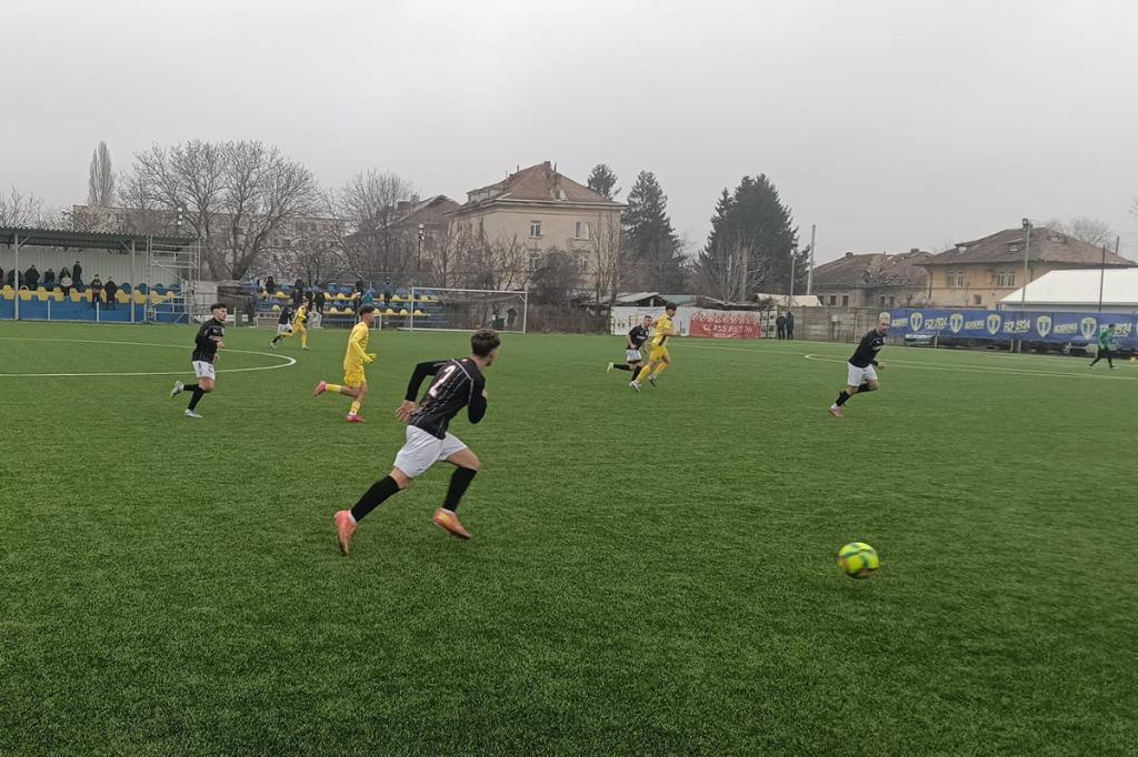 Amical. Petrolul Ploiești (sub 17 ani) - Muscelul Câmpina 3-2