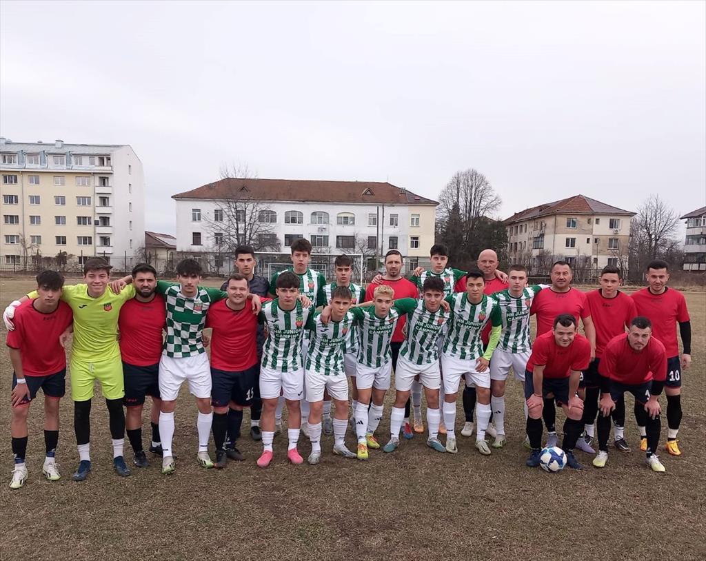 Amical. Sportul Câmpina - HM Junior Câmpina (juniori A) 0-3