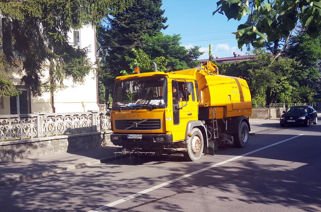 Când și cum trebuie făcută curățenia pe străzile din Câmpina. Iată graficul de salubrizare a domeniului public