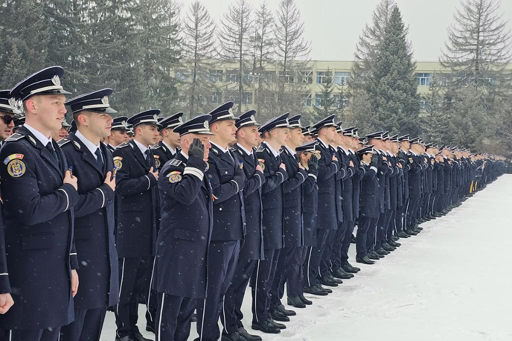 Ceremonie de absolvire la Școala de Agenți de Poliție ”Vasile Lascăr Câmpina