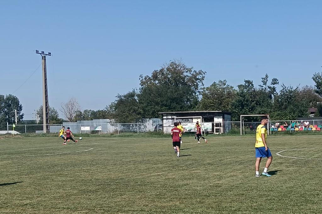 Amical. Viitorul Țipărești - Muscelul Câmpina 1-5