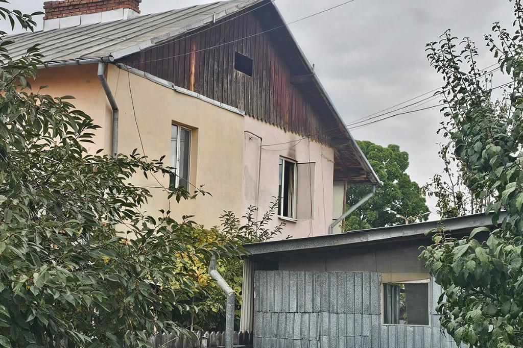 Incendiu la un apartament de pe Strada Maramureș din Câmpina. Un bărbat de 80 ani și-a pierdut viața