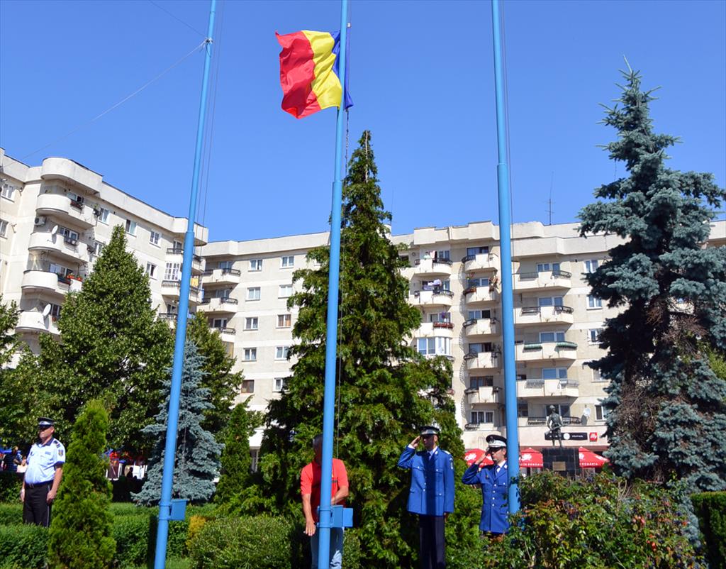26 iunie - Ziua Drapelului Național. La Câmpina, manifestările au loc în Centrul Civic, de la 9.30
