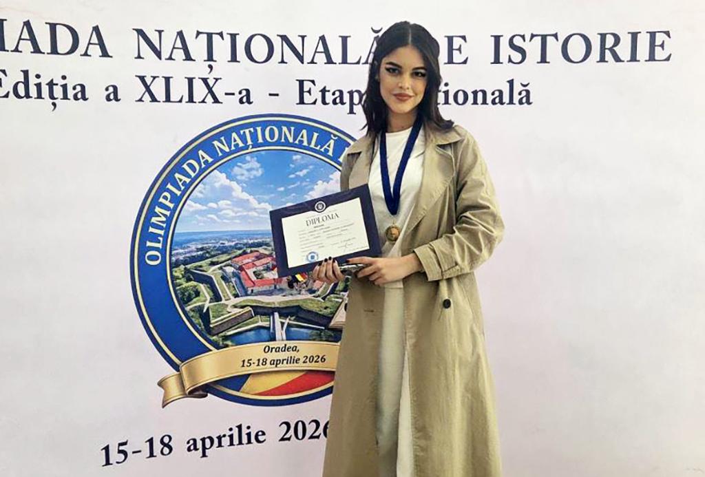 Livia Pisăliță, elevă la CNNG Câmpina, mențiune la Olimpiada Națională de Istorie, cu 91 puncte din 100 posibile
