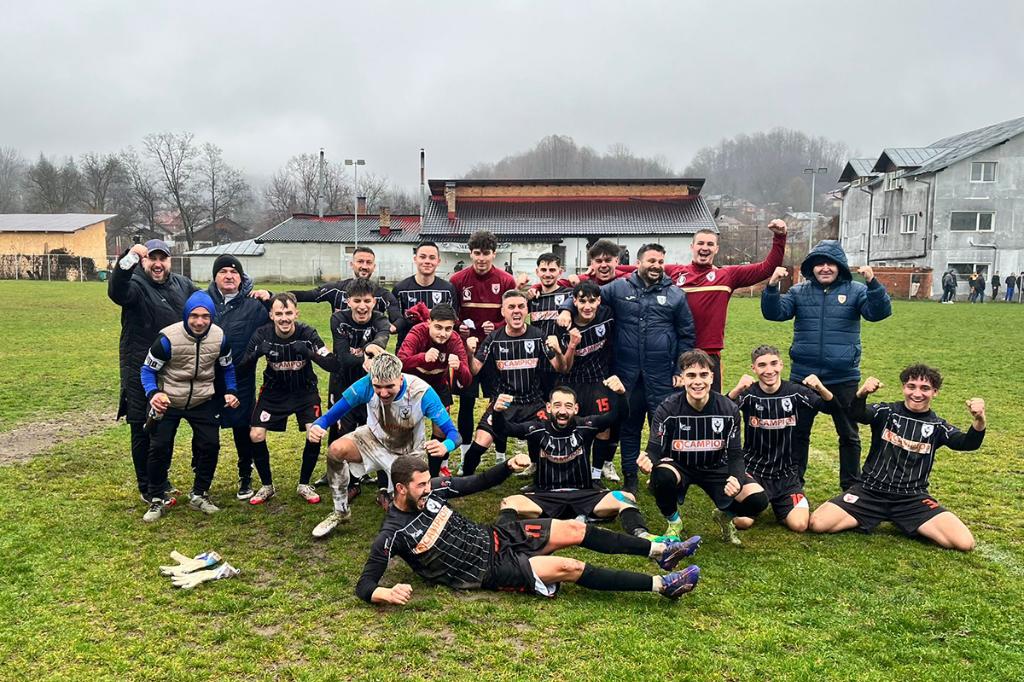 Liga a 5-a. Voința Adunați - Muscelul Câmpina 1-2