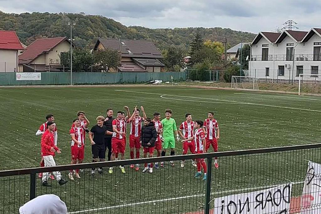Campionatul județean, juniori sub 19 ani. CS Câmpina - HM Câmpina 4-1