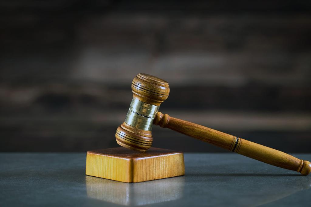 Procesul crimei de pe Aleea Scărișoara, din Câmpina, a început cu o amânare