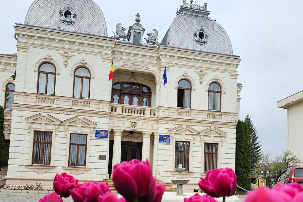 Povestea Casei cu Grifoni din Câmpina