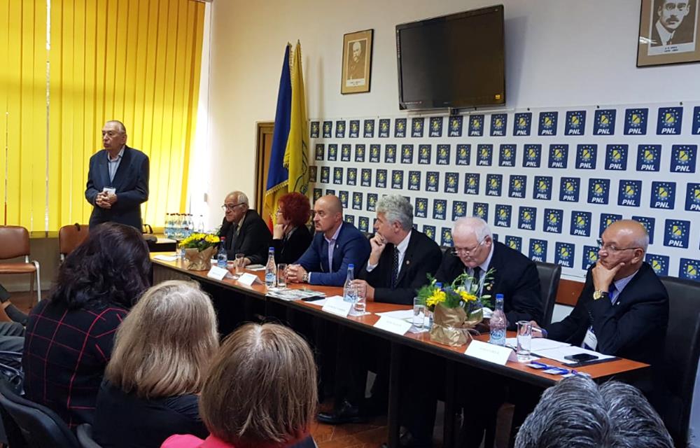 Personalitatea lui Mircea Ionescu Quintus, evocată la întâlnirea liderilor organizațiilor liberale de pensionari din zona Sud Muntenia