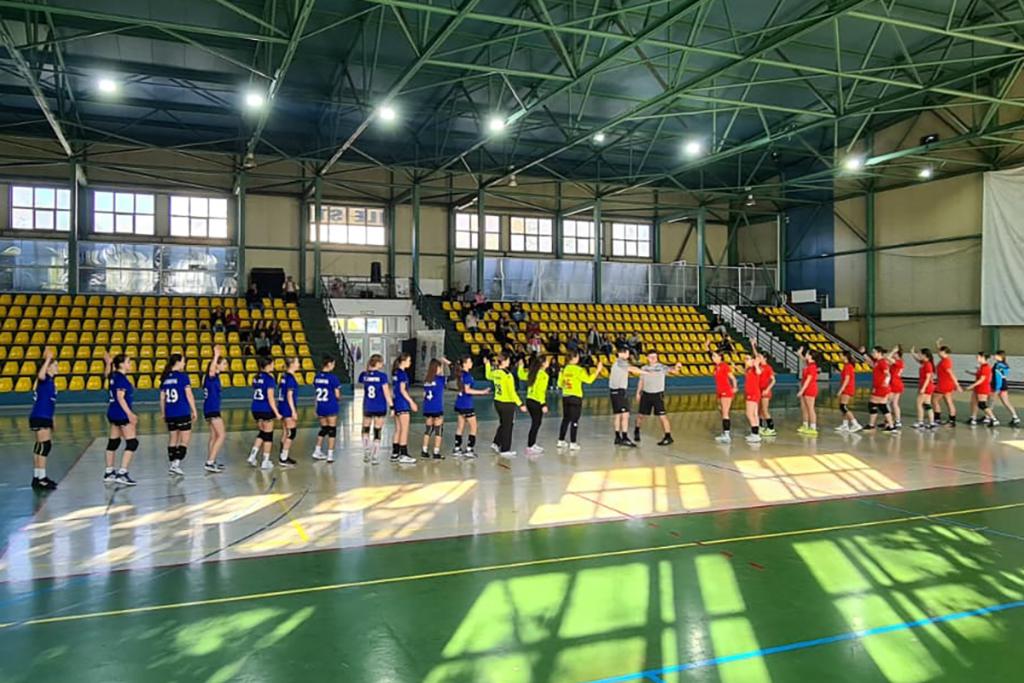 Handbal feminin, juniori II. CSM Rm. Sărat - CS Câmpina 32-45