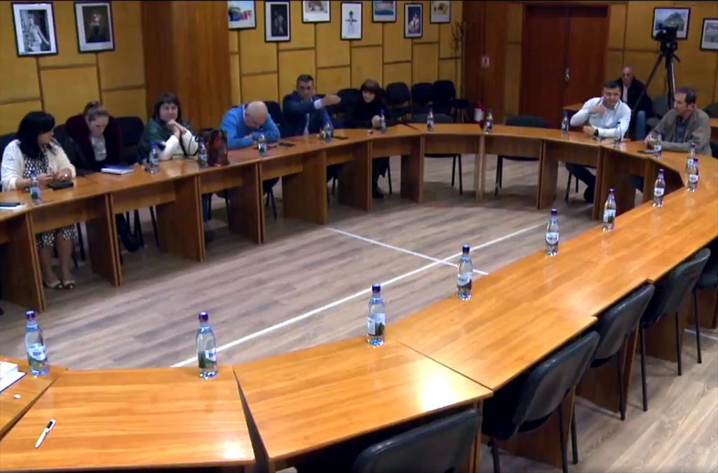 Consiliul Local Câmpina își menține votul și merge în instanță pentru terenurile de pe albia râului Doftana și pentru pasajul subteran