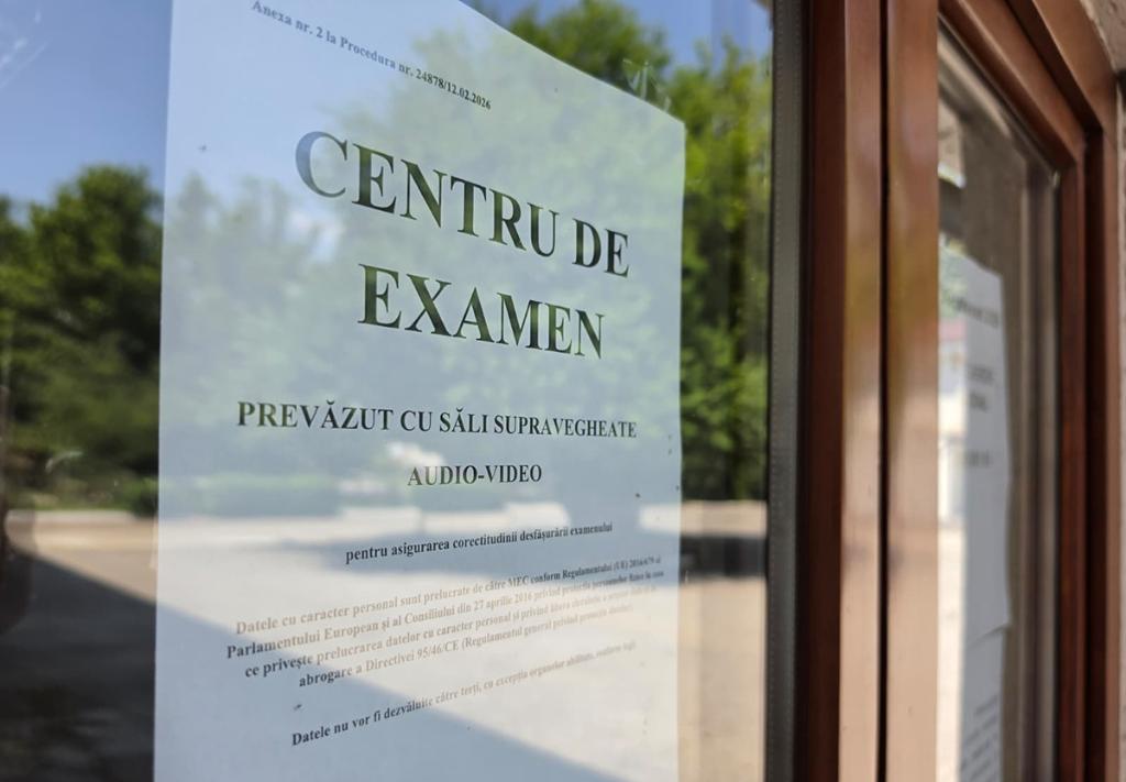 41 candidați admiși și 84 respinși la sesiunea de toamnă a bacalaureatului, la Câmpina