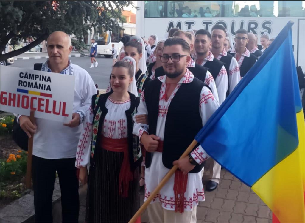 Ansamblul folcloric ”Ghiocelul” a participat la Festivalul Internațional ”Perlele Mării Negre”, din Bulgaria