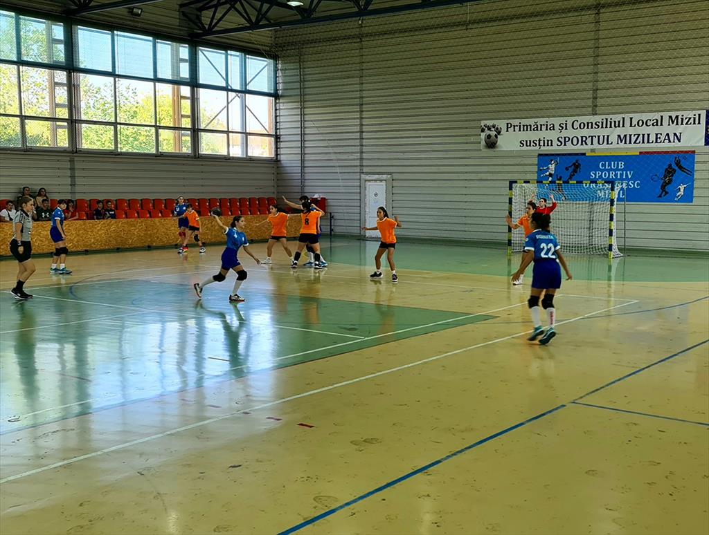Handbal feminin, juniori III. CSO Mizil - CS Câmpina 19-35