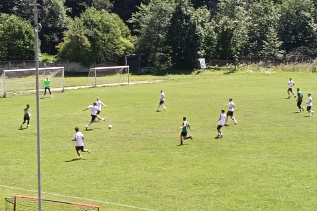 Amical. Caraimanul Bușteni - Muscelul Câmpina 2-1