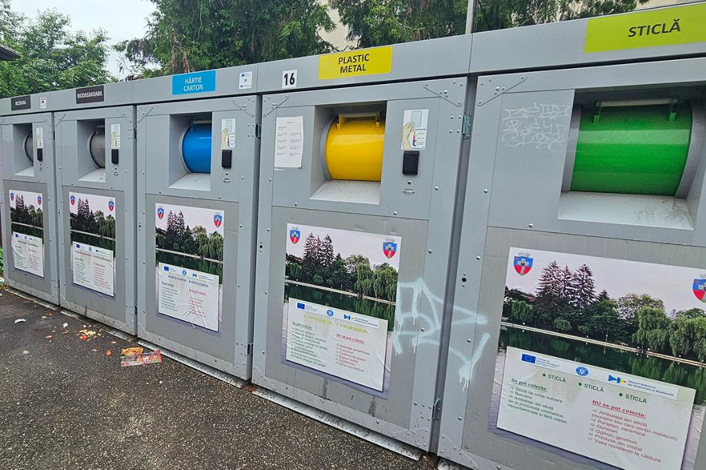 La Câmpina, autoritățile fac un apel pentru buna funcționare a insulelor ecologice digitalizate