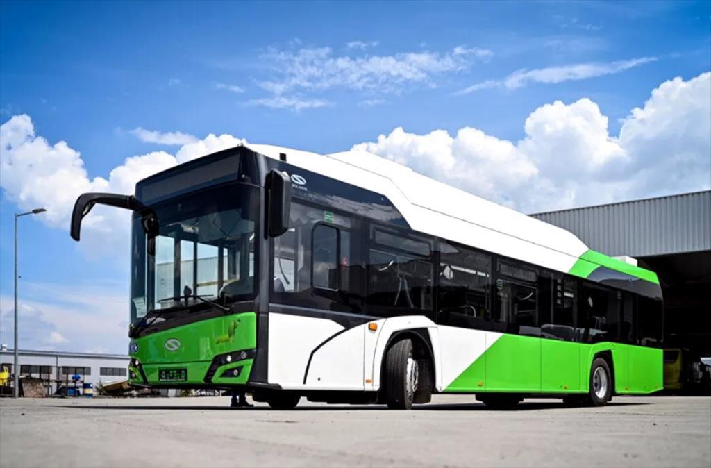 Cinci oferte depuse la Primăria Câmpina pentru furnizarea autobuzelor electrice și stațiilor de încărcare aferente