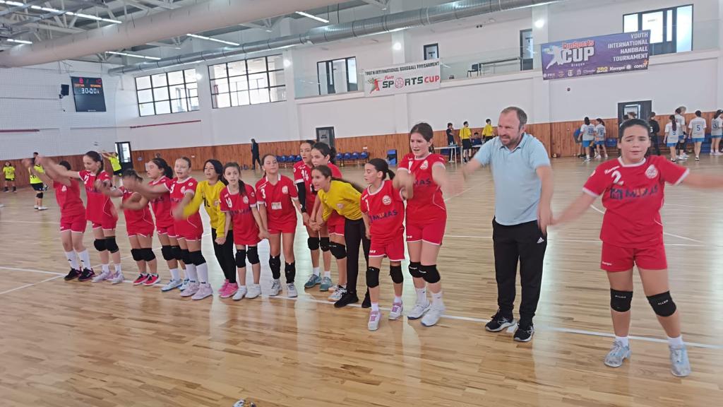 Junioarele mici de la CS Câmpina s-au oprit în semifinalele turneului internațional de la Brașov