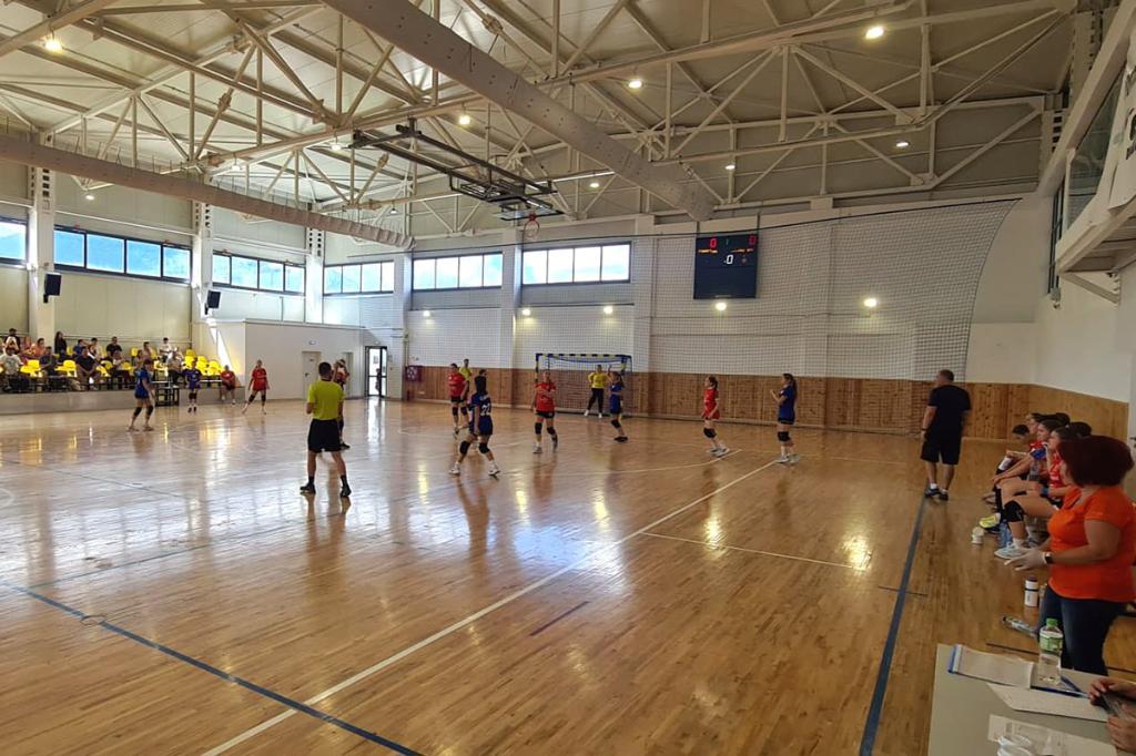 Debut greu pentru junioarele mari de la CS Câmpina la turneul internațional de handbal de la Brașov