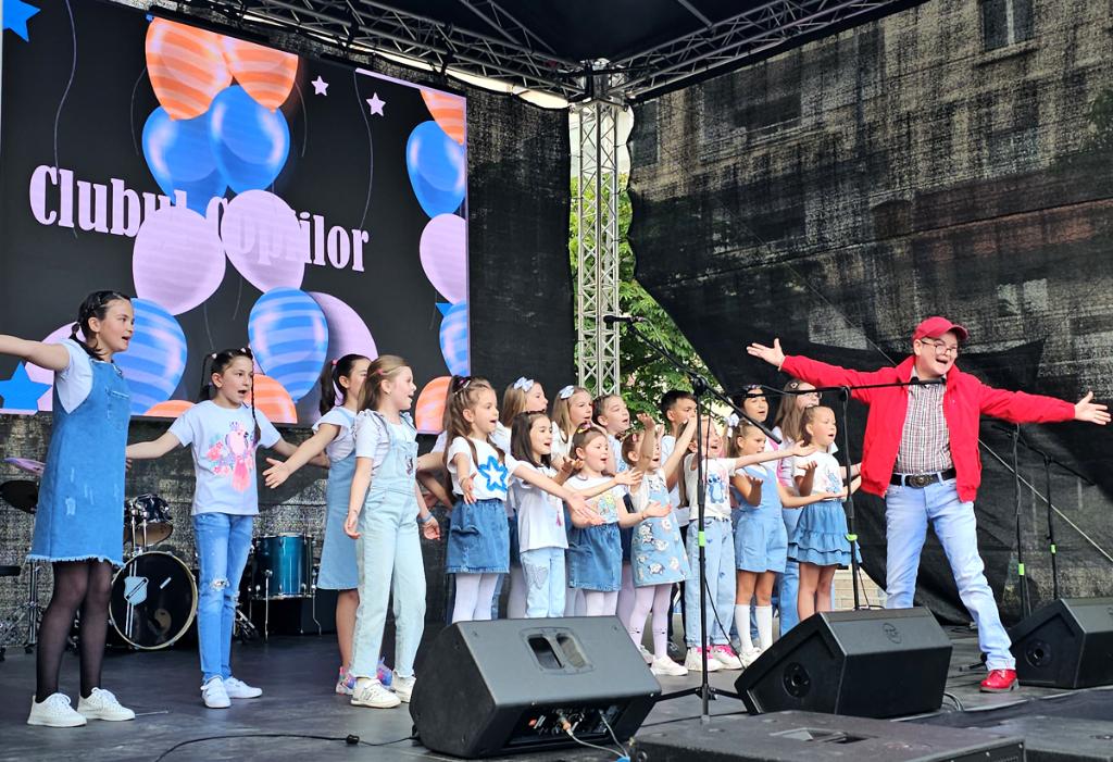 Câmpina, Ziua Copiilor 2025. Momente frumoase oferite de micii artiști de la Clubul Copiilor