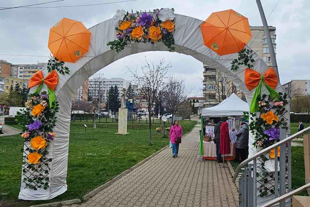 S-a deschis primul Târg de Florii la Câmpina