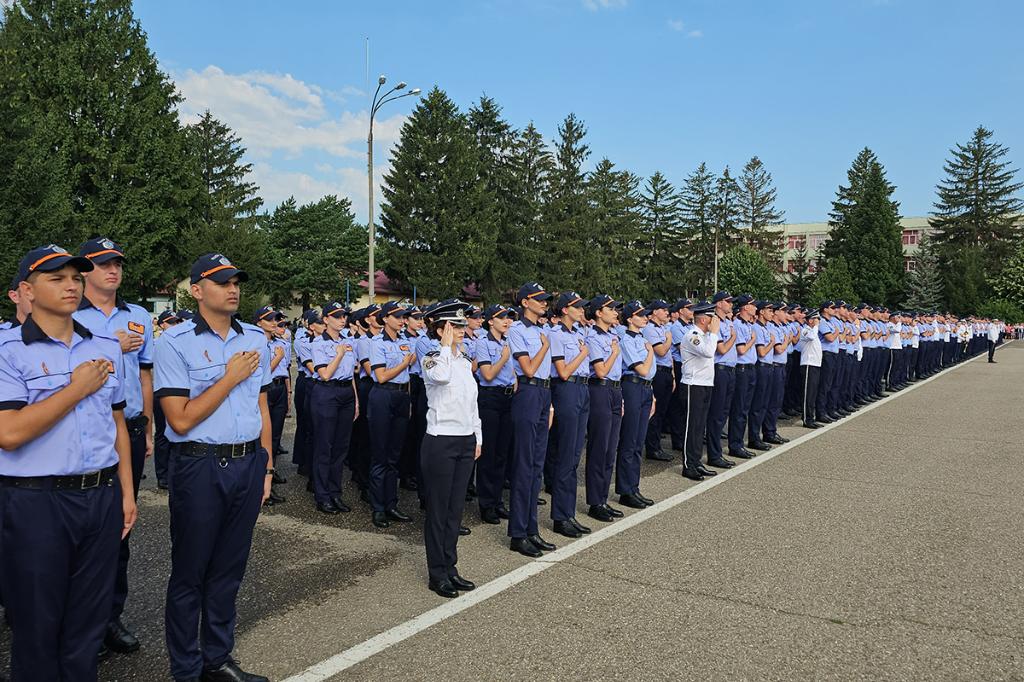 Aproximativ 5.700 candidați pentru următoarea sesiune de admitere la Școala de Poliție Câmpina
