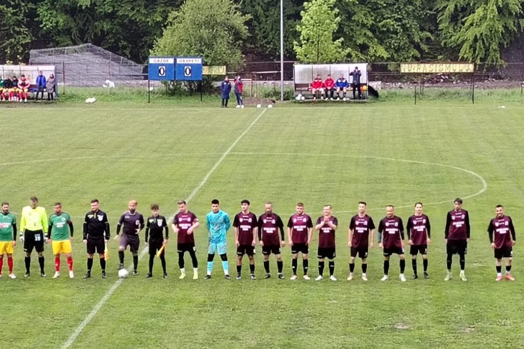 Liga a 5-a. Caraimanul Bușteni - Sportul Câmpina 3-0