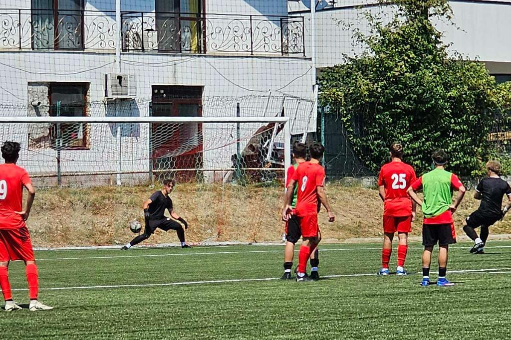 Amical, juniori. CS Câmpina - Tricolorul Breaza 2-3