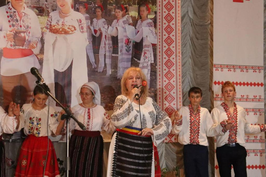 Ofelia Hărănguș, din Câmpina, invitată de onoare la un festival din Republica Moldova