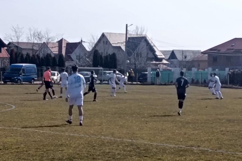 Liga a 5-a. Sportul Câmpina - Muscelul Câmpina 1-2