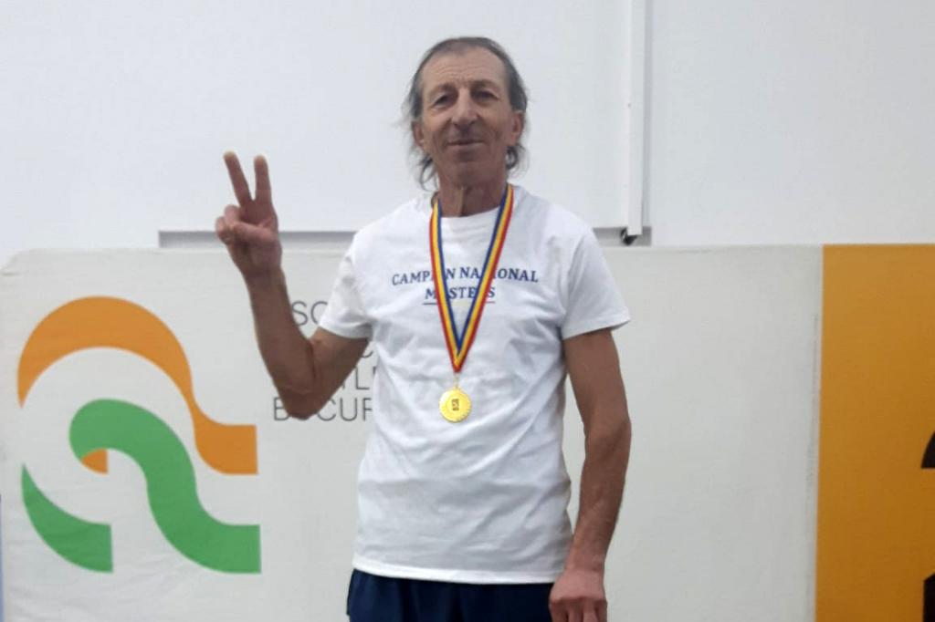Veteranul Iulian Alexe, trei medalii de aur la Naționalele de atletism