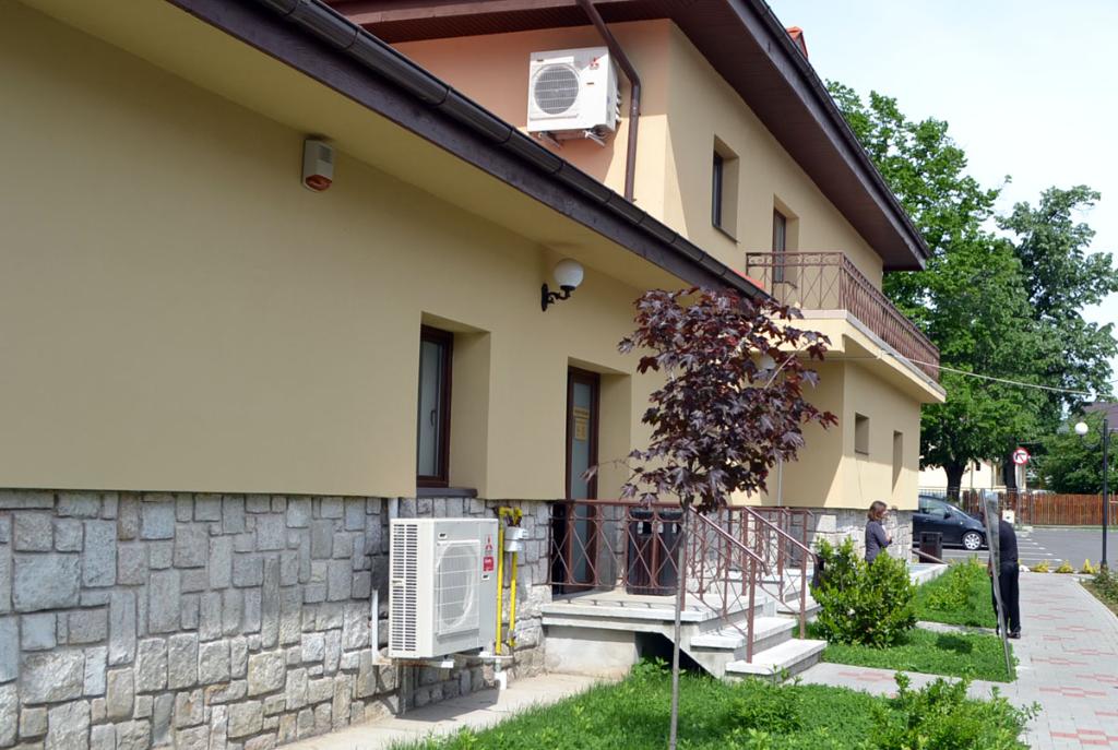 În eliberarea cărților de identitate pot apărea unele întârzieri. Primăria Câmpina explică motivele