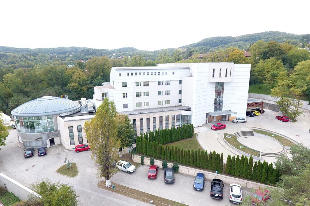 Spitalul Sanconfind renunță la maternitate! Principala cauză este scăderea dramatică a numărului de nașteri