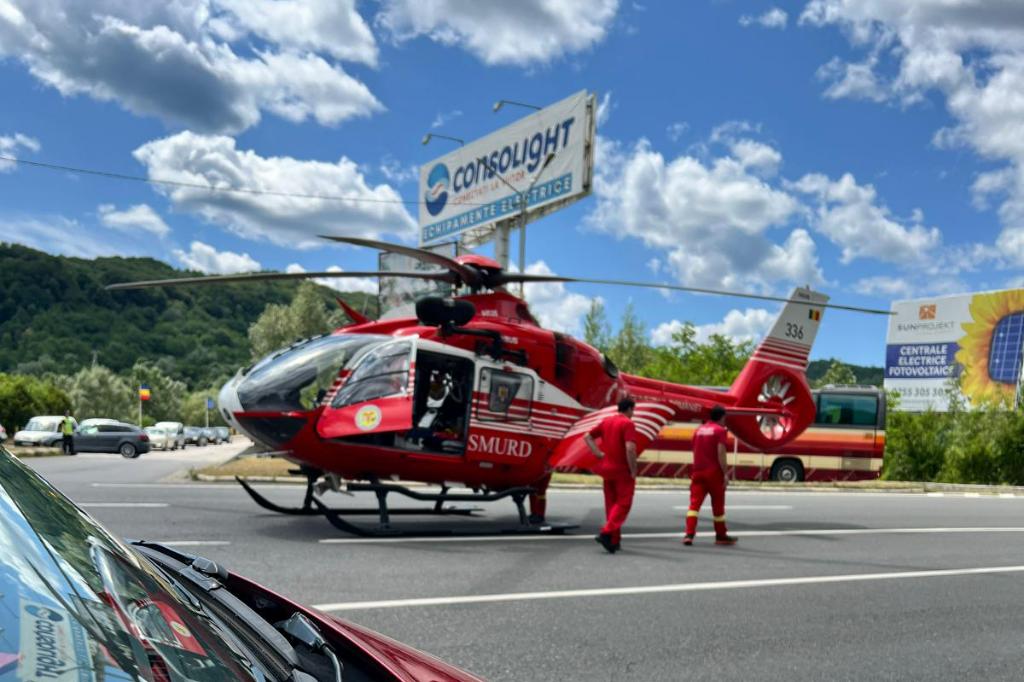 Accident pe DN1, lângă Câmpina. A fost solicitat elicopterul SMURD