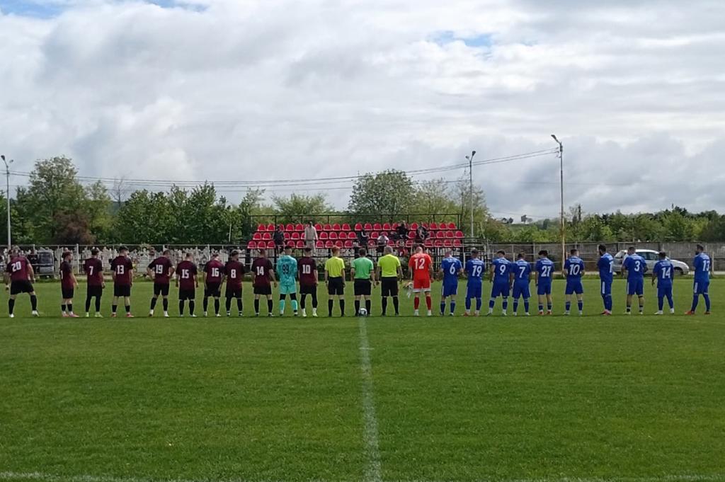 Liga a 5-a. Sportul Câmpina - CS Ariceștii Rahtivani 1-2
