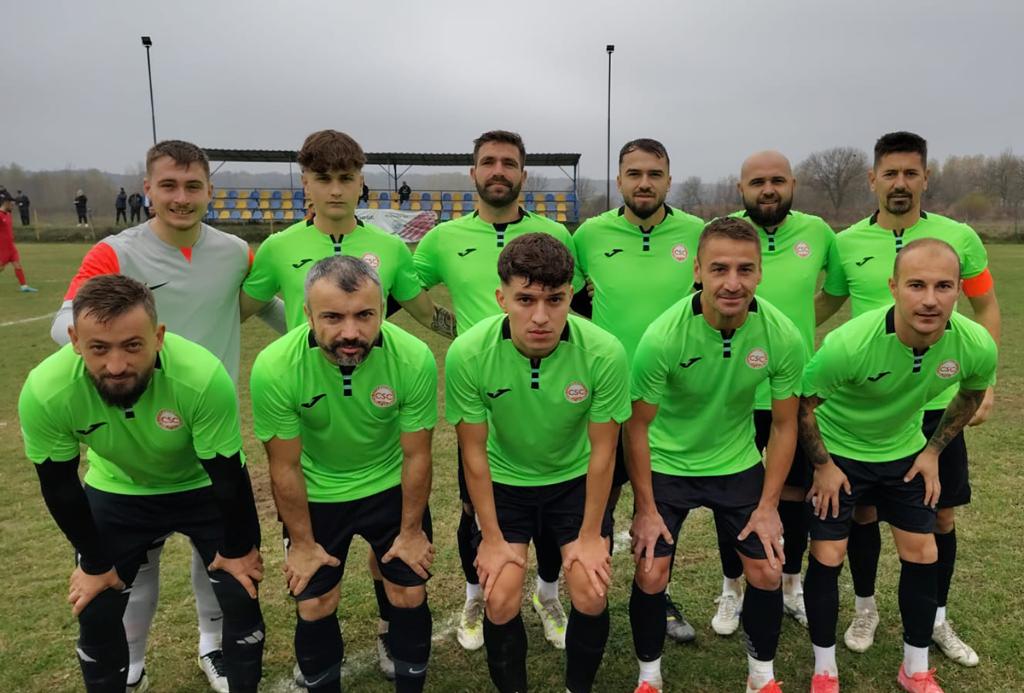 Liga a 4-a. CS Mănești - CS Câmpina 3-3
