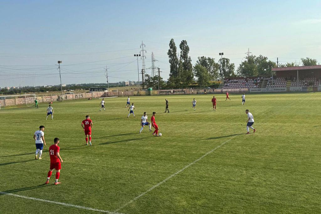 Amical. CS Blejoi - Tricolorul Breaza 4-3