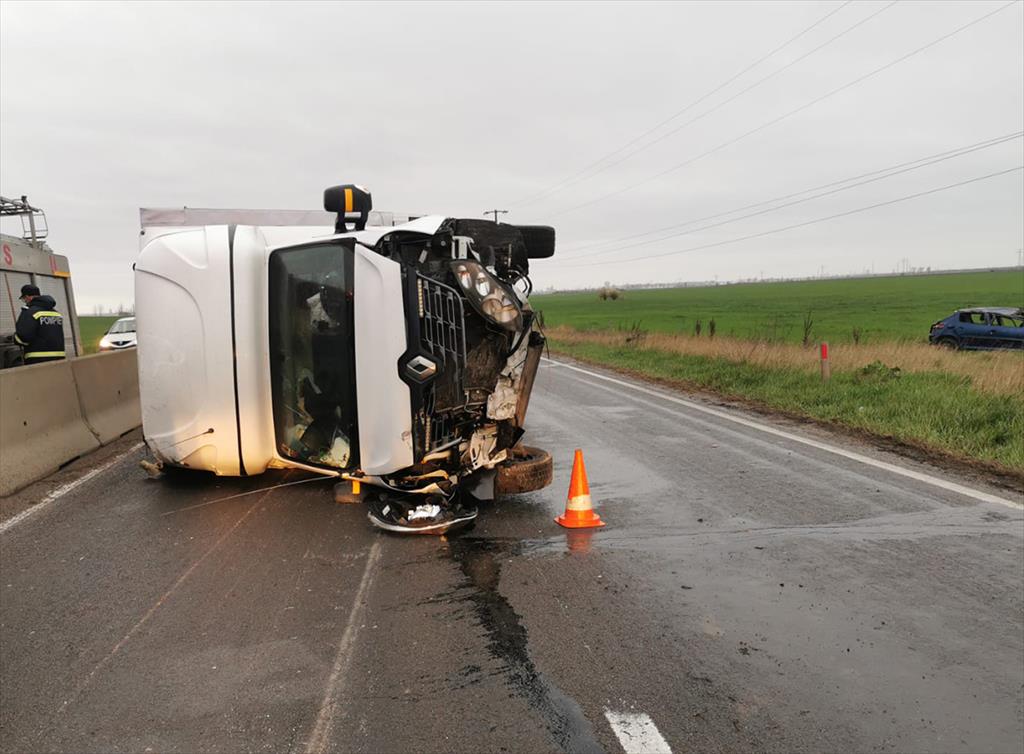 Accident pe DN1, între Ploiești și Câmpina. Unul dintre conducătorii auto era sub influența băuturilor alcoolice