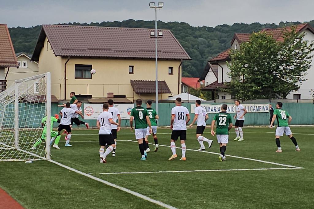 Fotbal la sfârșit de săptămână