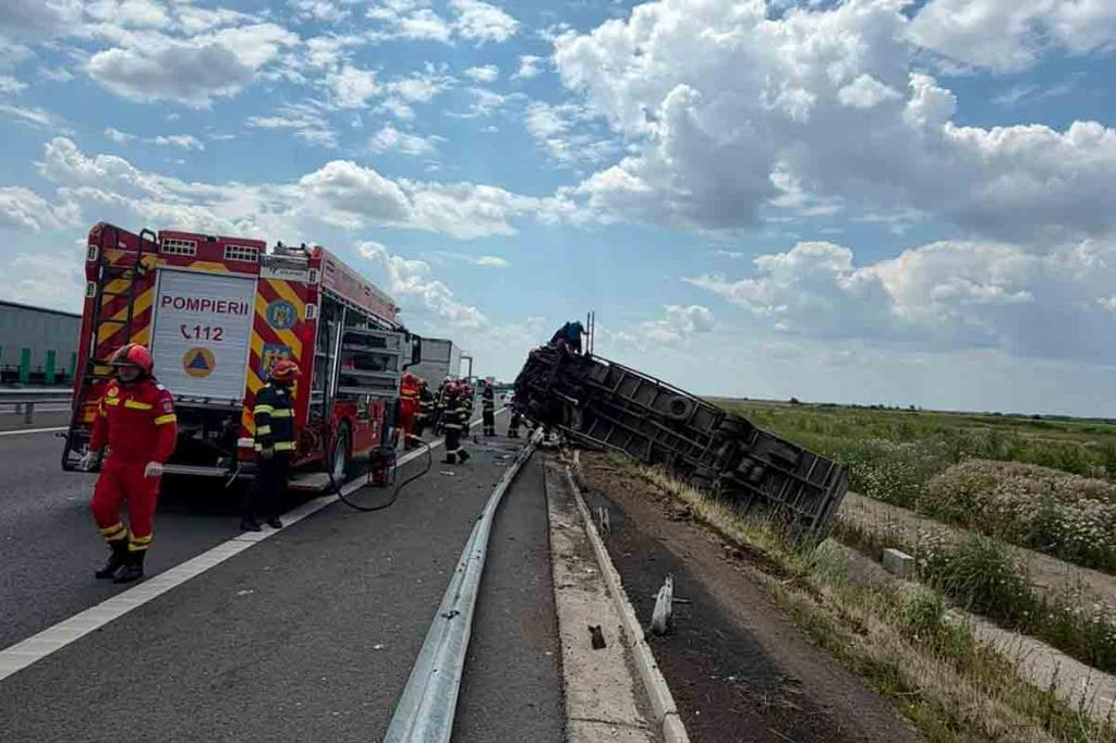 Accident în Prahova. Patru persoane au ajuns la spital
