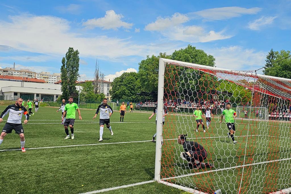 Liga A Prahova, etapa a 33-a. Rezultate și clasament