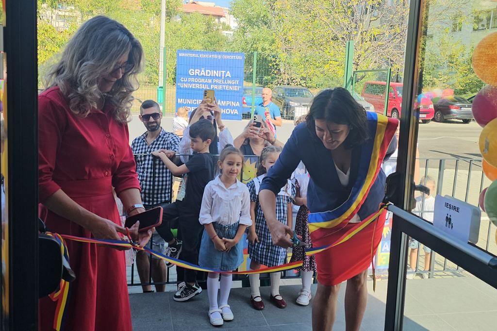 La Câmpina, deschiderea noului an școlar a însemnat inaugurarea Grădiniței ”Universul prieteniei”