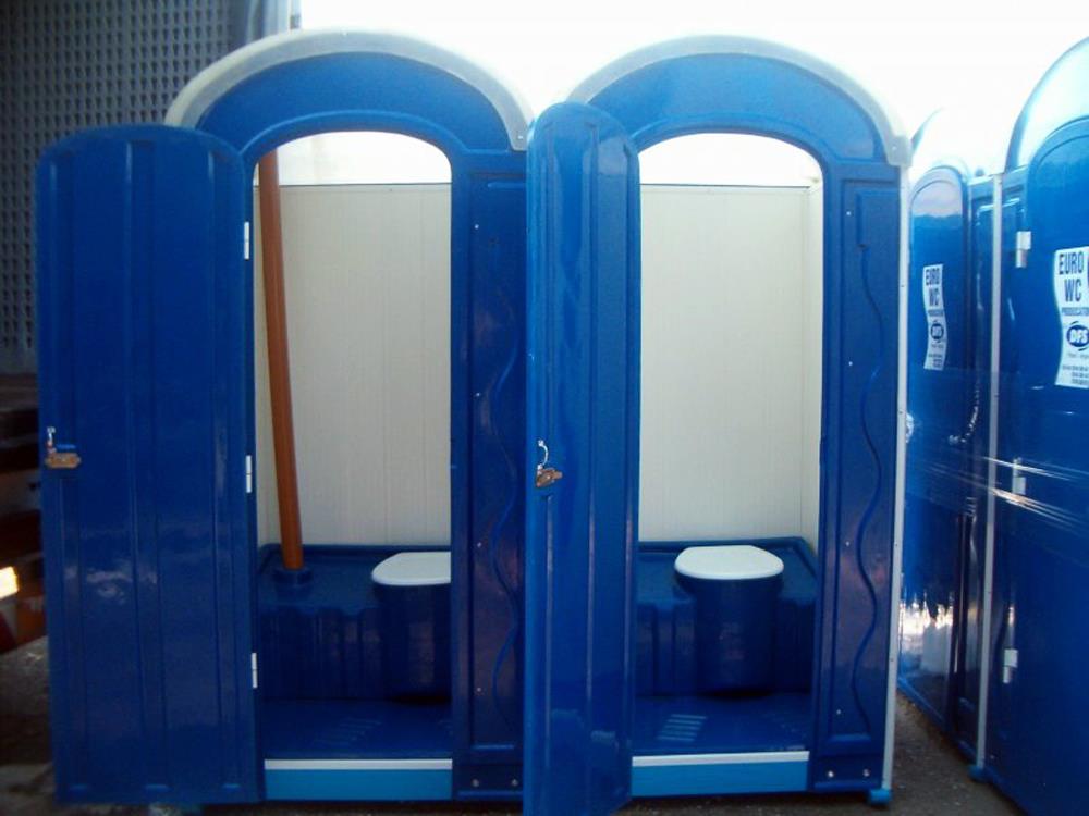 Primăria a cumpărat zece toalete ecologice pentru Fântâna cu Cireși, Parcul Durbac și... manifestările în aer liber