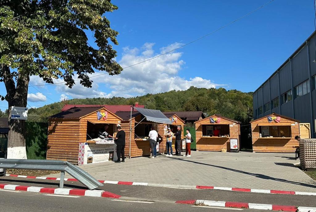 Piața Locală din Provița de Jos - Inima comunității, gustul tradiției