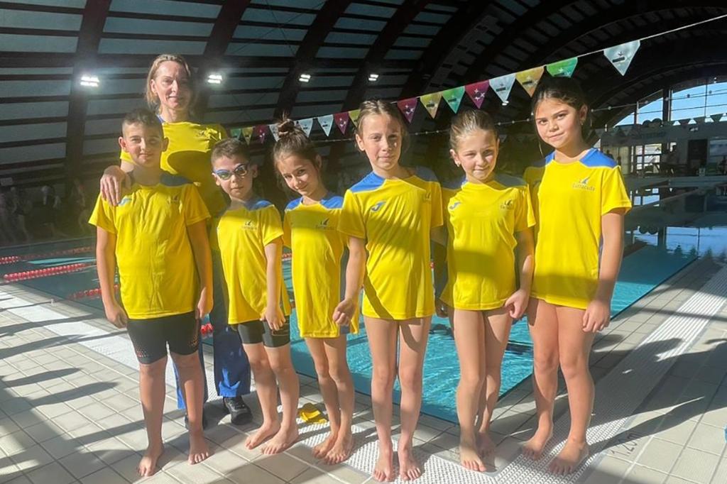 Cei mai mici sportivi de la Barracuda Câmpina au participat la Cupa ”Sprint Contratimp” de la Moreni