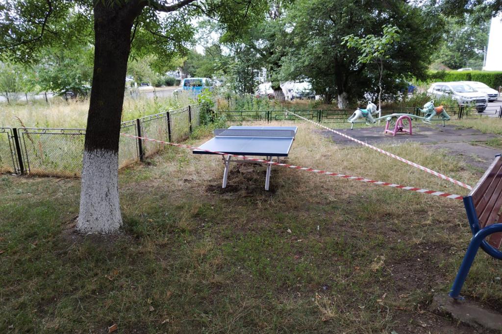 La Câmpina se modernizează parcurile și locurile de joacă pentru copii. Se montează inclusiv aparate de fitness