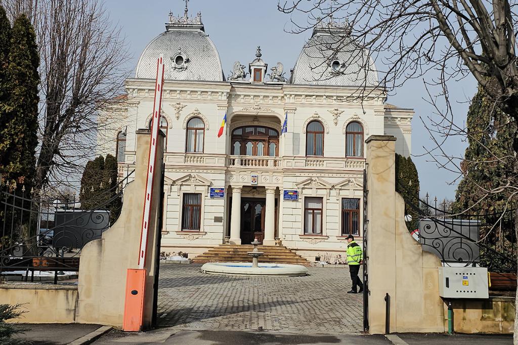 Primăria Câmpina a anunțat condițiile pentru emiterea sau reînnoirea acordurilor de funcționare ale agenților economici