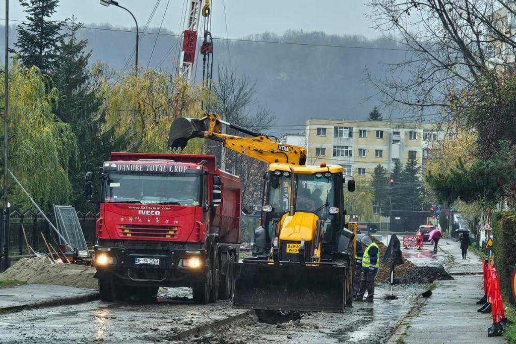 Lucrările prin HidroPrahova la rețeaua de apă și canalizare vor începe și în cartierul Câmpinița