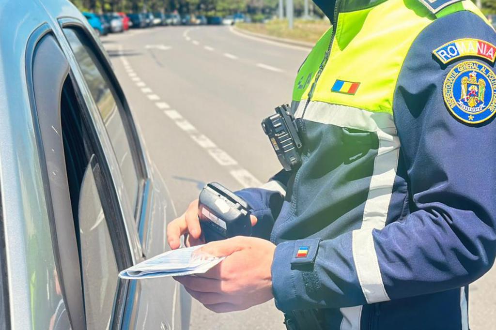 Ziua în amiaza mare, în Câmpina, un bărbat a fost depistat la volan cu o alcoolemie de 1,55mg/l alcool pur în aerul expirat